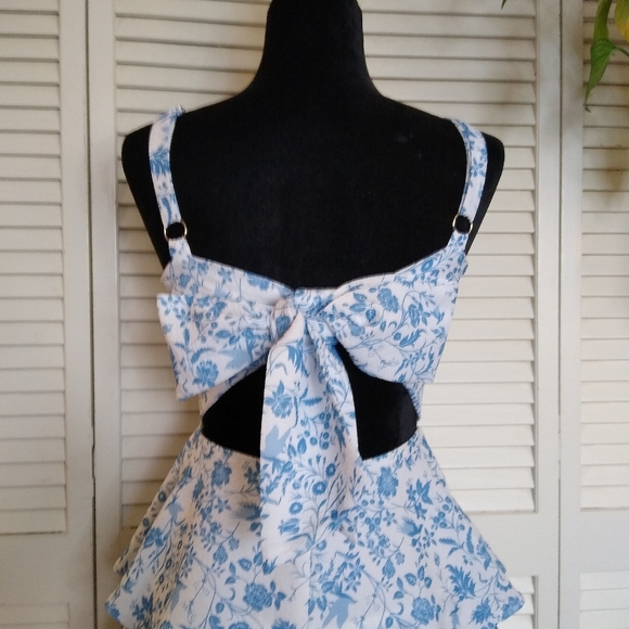 Selfie Leslie Blue Floral Peplum Ruffle Tiered Midi Dress Bow Back XS - Picture 5 of 11